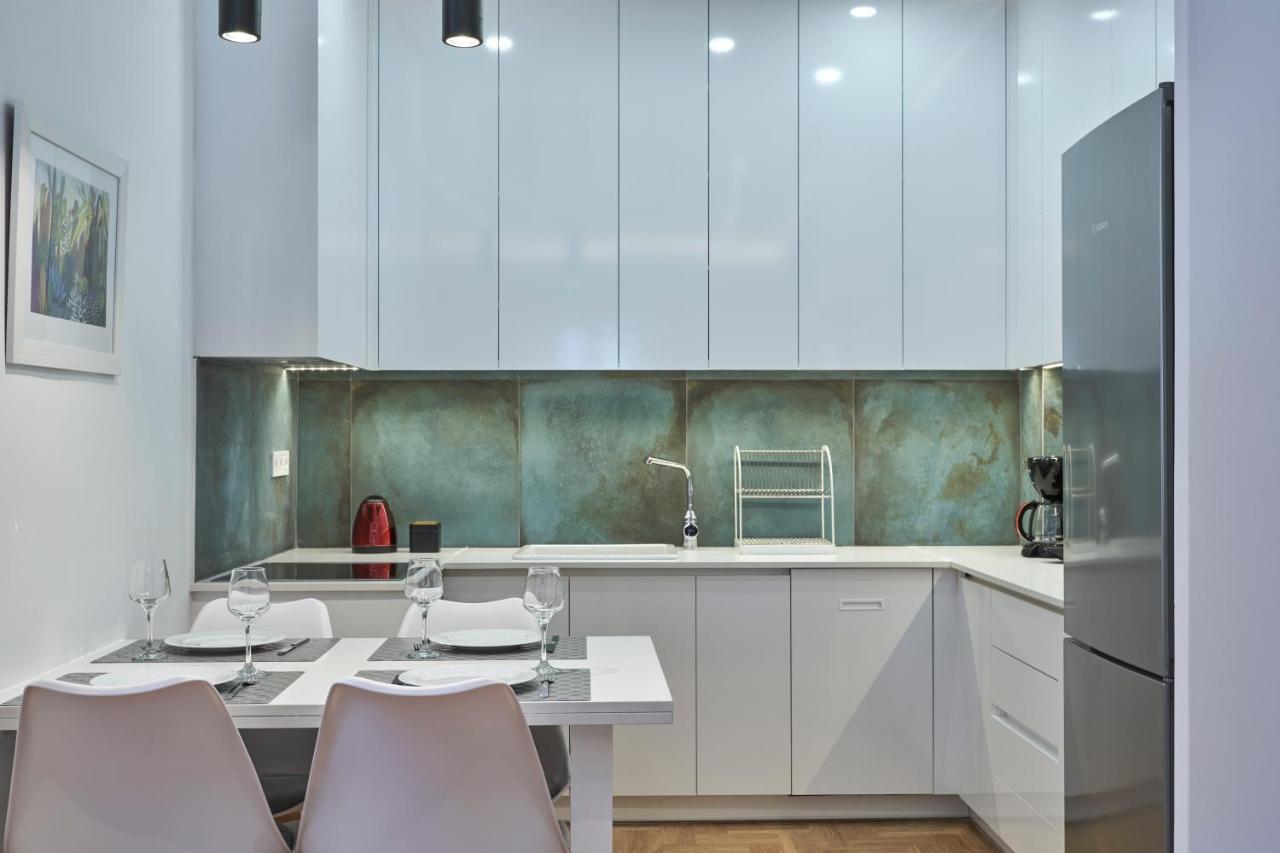 Hilton-Ilisia Park 2Bd Elite Living Apartment Athens Luaran gambar